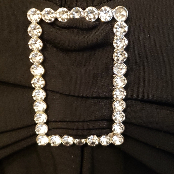 Ladies dress - Picture 8 of 10